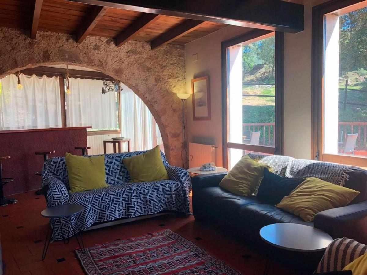 Masia Can Jou Sant Jaume de Llierca Esterno foto