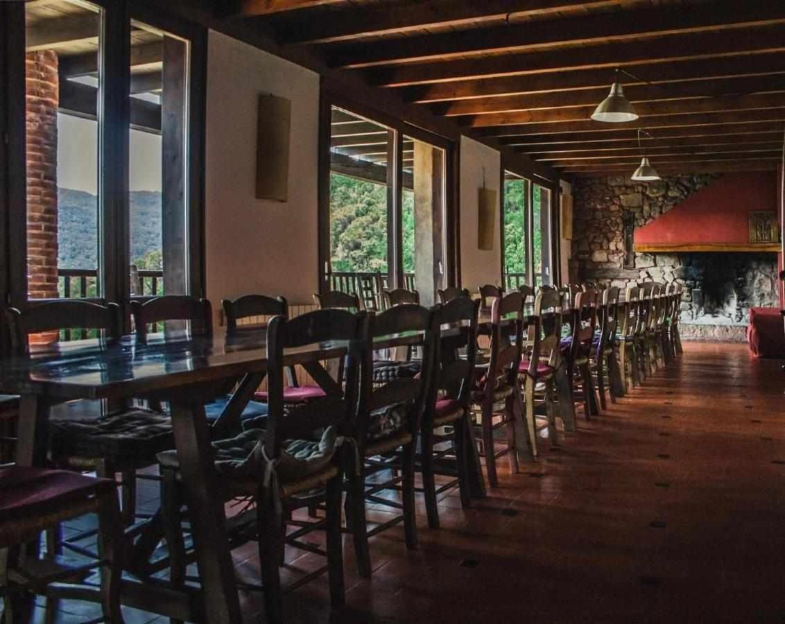 Masia Can Jou Sant Jaume de Llierca Esterno foto